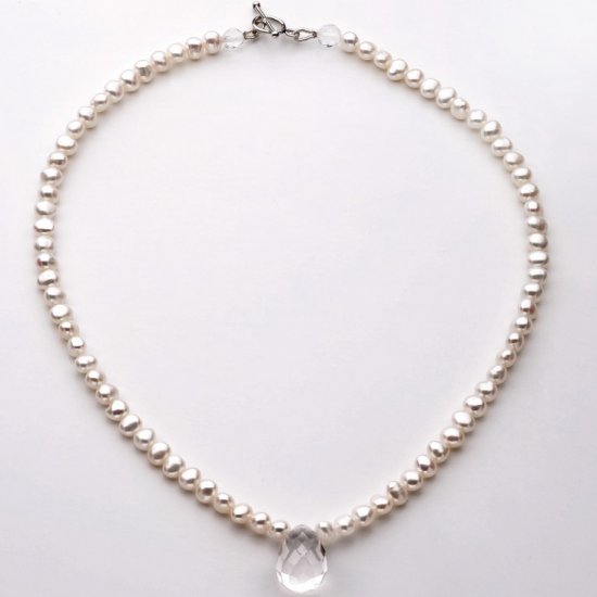 Pearl and Clear Quartz Necklace - Click Image to Close