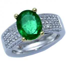 Modern Emerald and Pave Diamond Solitaire Ring - 18CT