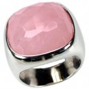 A simply stunning Rose Quartz Cocktail Ring. 18ct White Gold. A simply stunning Rose Quartz Cocktail Ring. 18ct White Gold.
