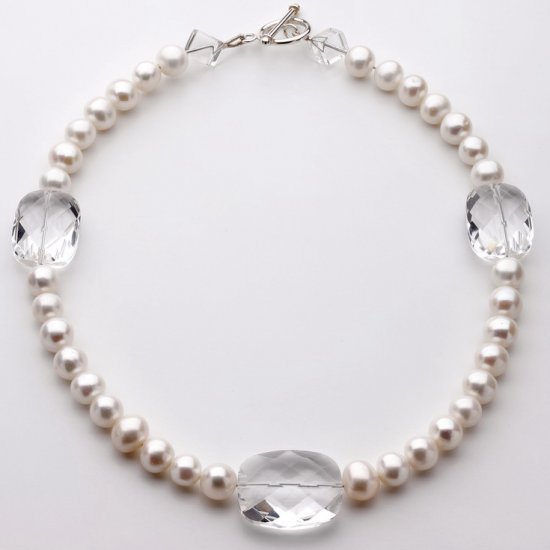 Pearl and Clear Quartz Necklace - Click Image to Close