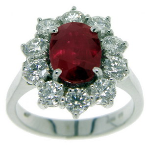 A Diamond and Ruby Cluster ring. 18ct White Gold. - Click Image to Close