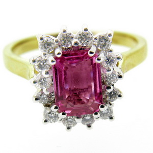 Beautiful Pink Sapphire Engagement ring with Round Diamonds - Click Image to Close