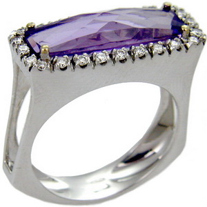 Amethyst and Diamond ring - Click Image to Close