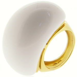 18kt White Opal Cocktail Ring. - Click Image to Close