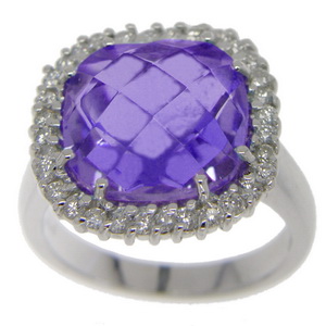 Amethyst & Diamond Ring designed as a Cluster - 18ct - Click Image to Close